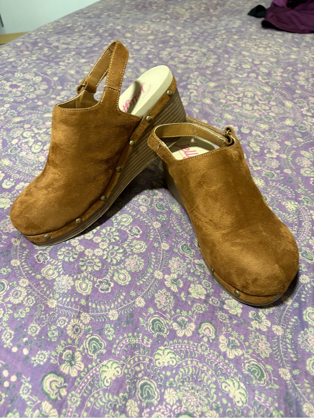 Jellypop Faux Suede Clogs